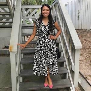 Meet your Posher, Maribel